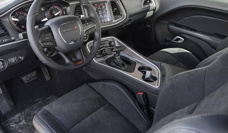 
									2023 Dodge Challenger GT AWD full										